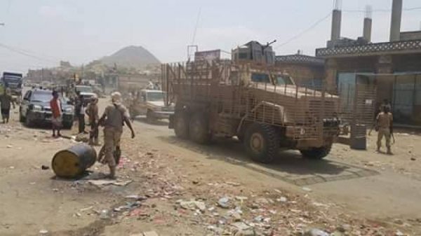 اشتداد المواجهات بين المقاومة الجنوبية ومليشيات الحوثي في جبهة ثرة والمليشيات تقصف لودر