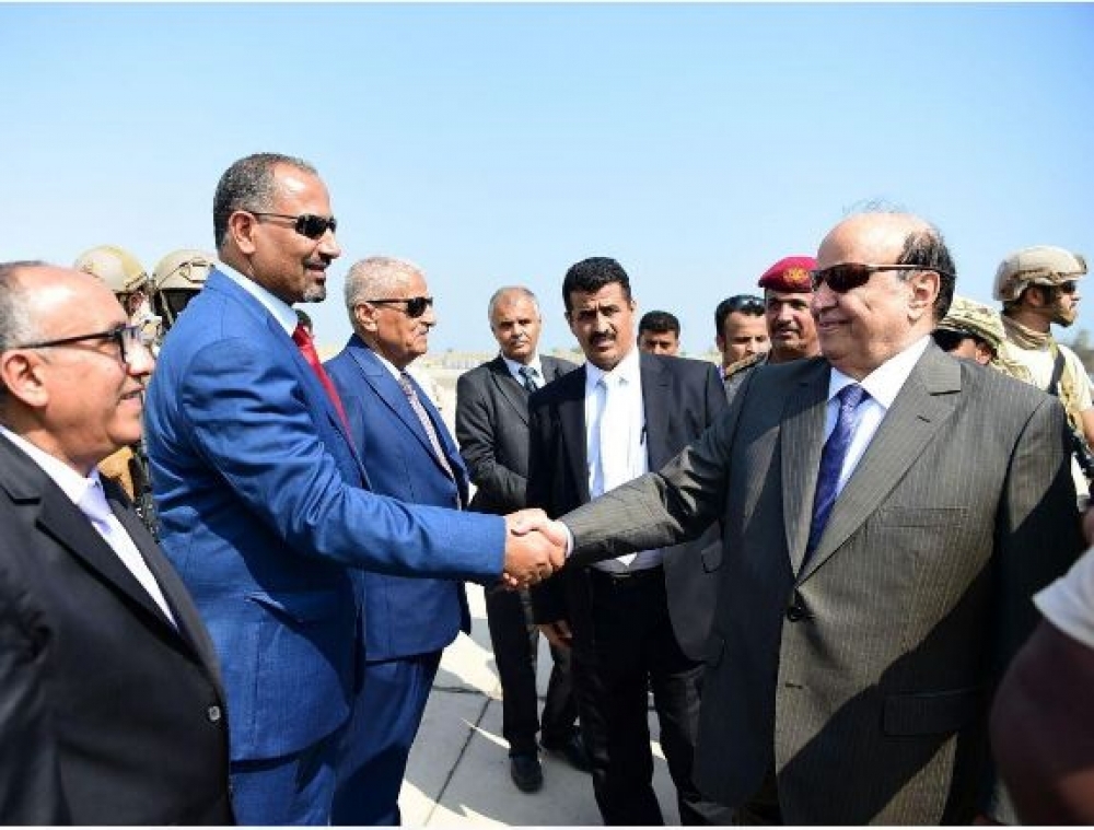 الرئيس هادي يعود إلى عدن بعد مشاركته في العيد الوطني لدولة الإمارات الشقيقة.