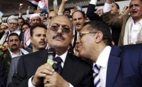 اتهامات لرئيس الوزراء اليمني ” بن دغر ”  بعرقلة جهود الحرب على الإرهاب وتمكين ” الاخوان المسلمين ”  من المحافظات المحررة