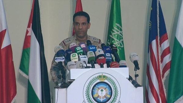 التحالف ينفي مزاعم إعلام الحوثي بإسقاط مقاتلة فوق اليمن