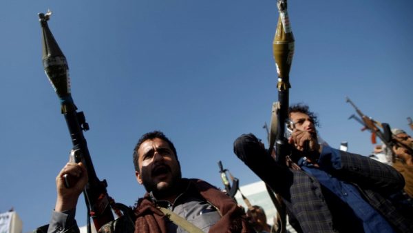 مقتل 8 قيادات ميدانية حوثية بجبهة الساحل الغربي