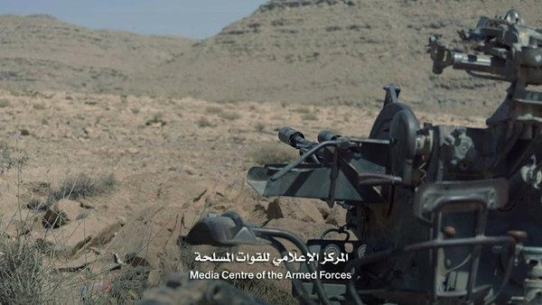 الجيش اليمني يتقدم في نهم ويقتل 15 حوثياً