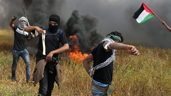 قوات الاحتلال الاسرائيلي تعتقل ثمانية فلسطينيين من محافظتي الخليل وجنين
