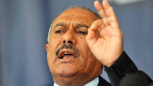 شبح صالح يدفع الحوثيين لملاحقة صوره الشخصية