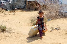 قرارات حوثية تضاعف معاناة اليمنيين