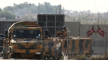 تقرير: انتقال عدوى كورونا من “الجيش السوري الحر” لجنود أتراك في إدلب